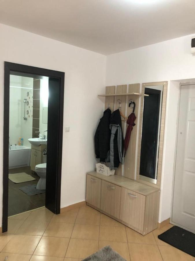 Confort Apartment Mediaş Eksteriør billede